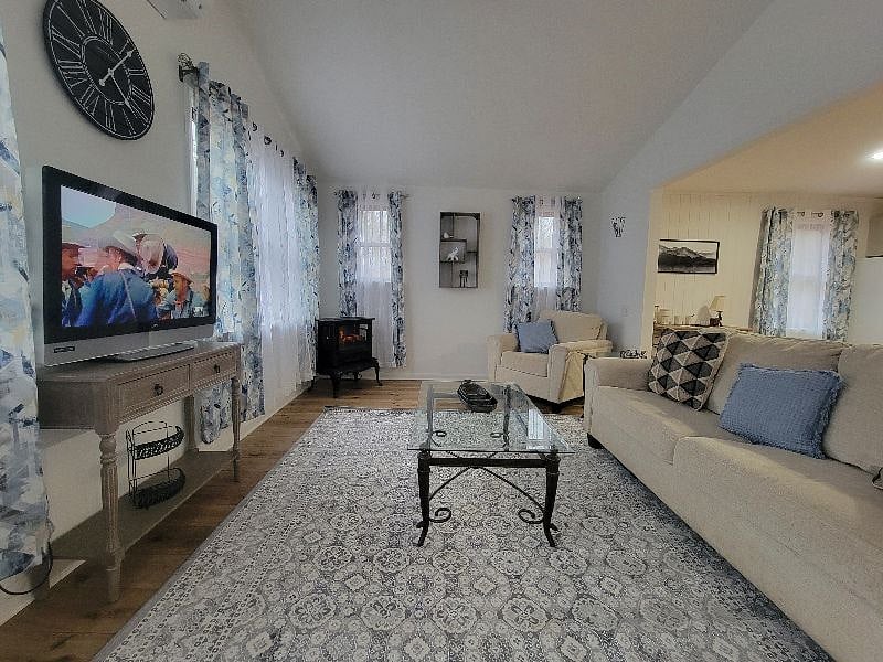 Furnished Finder property 453066_1 photo 18