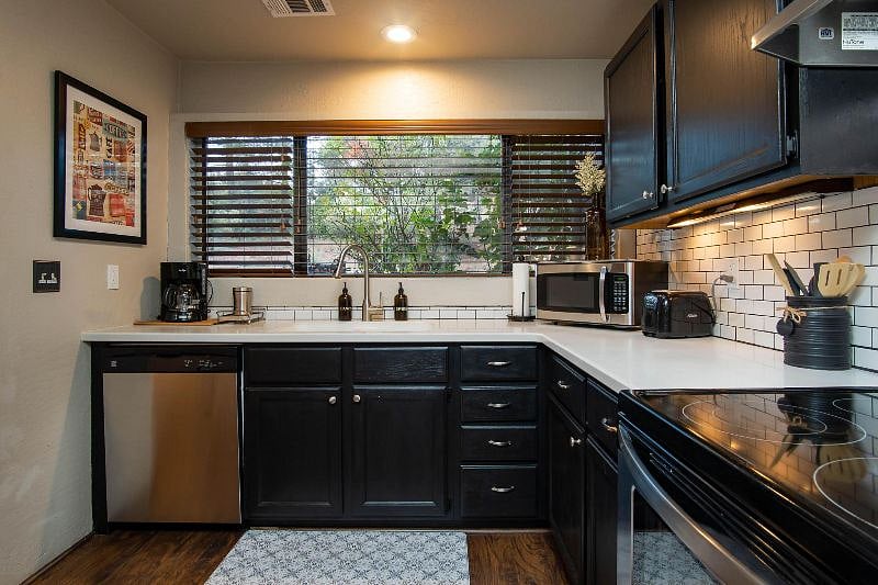 Furnished Finder property 453120_1 photo 12