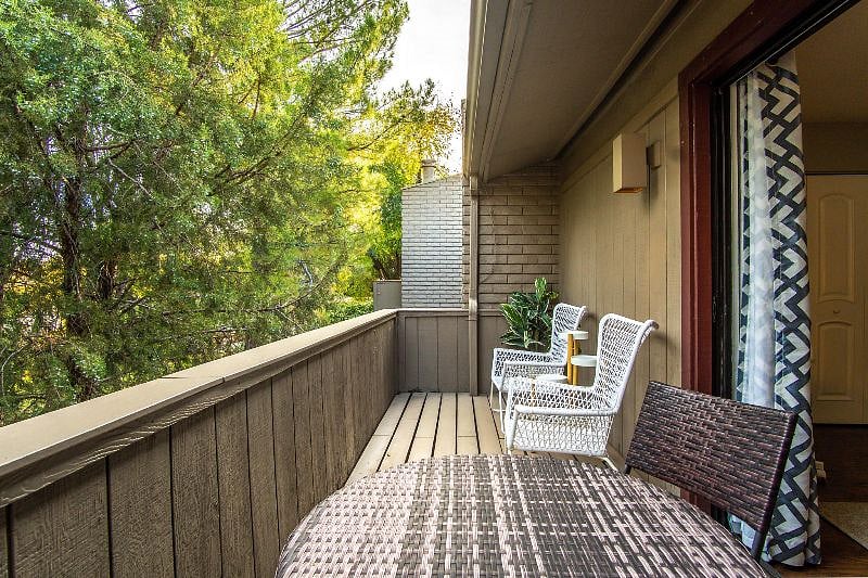 Furnished Finder property 453120_1 photo 14