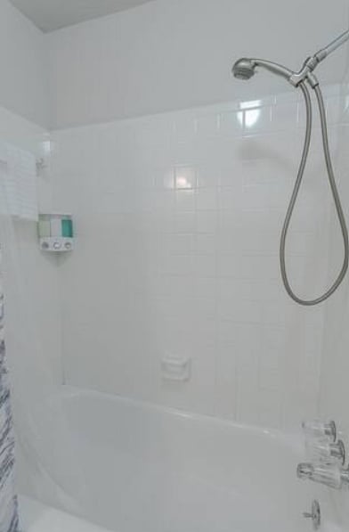 Furnished Finder property 453126_1 photo 15