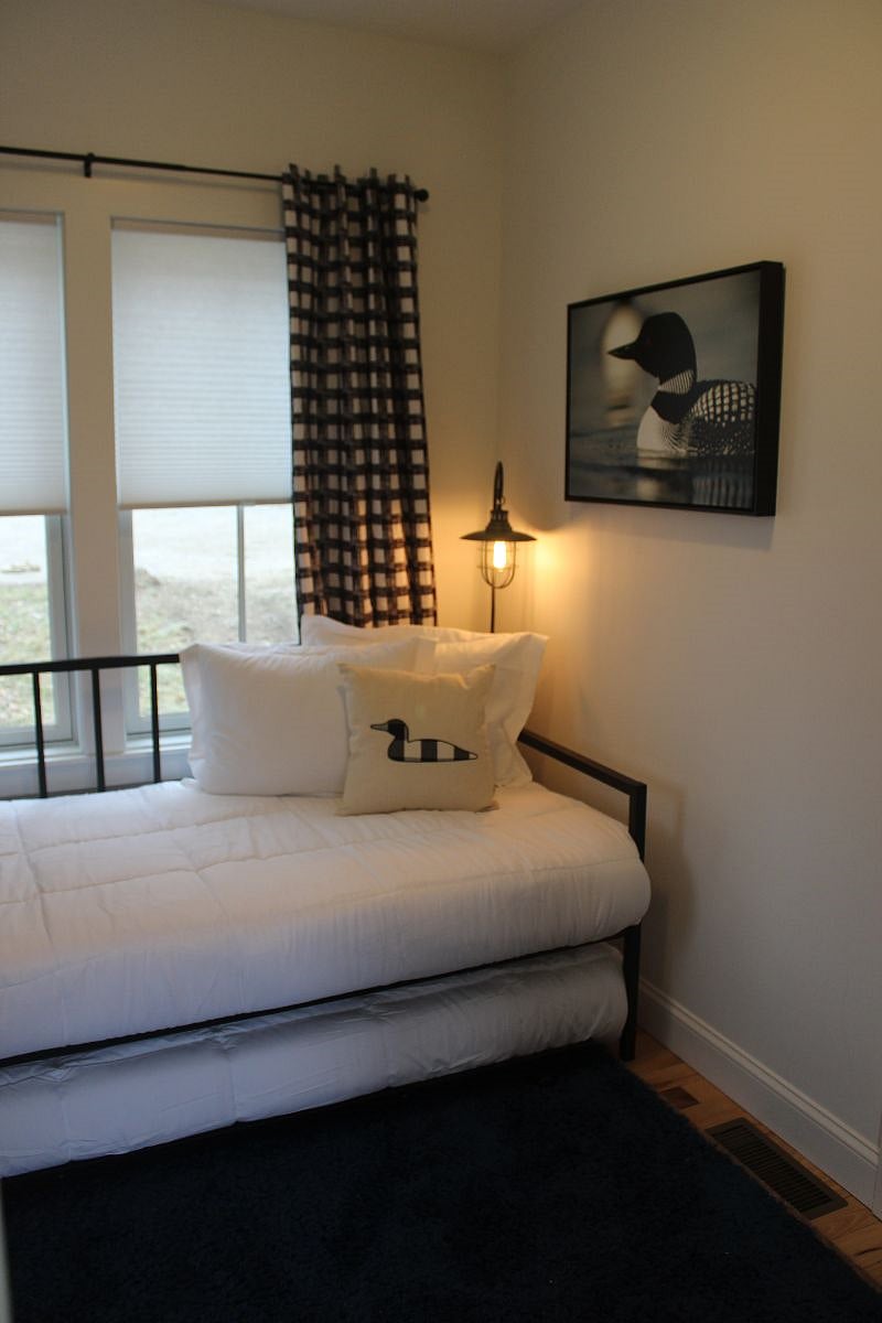 Bedroom 3 with trundle bed on main floor.