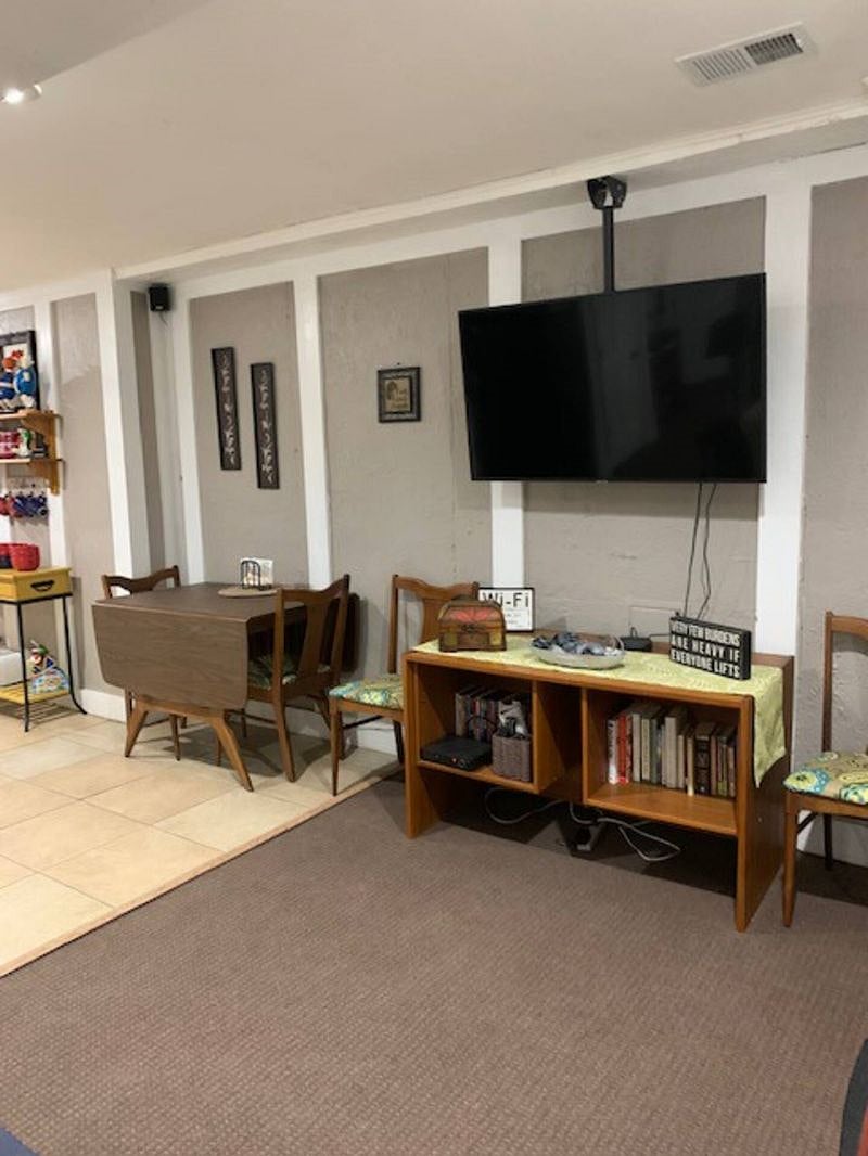 Furnished Finder property 453193_1 photo 8