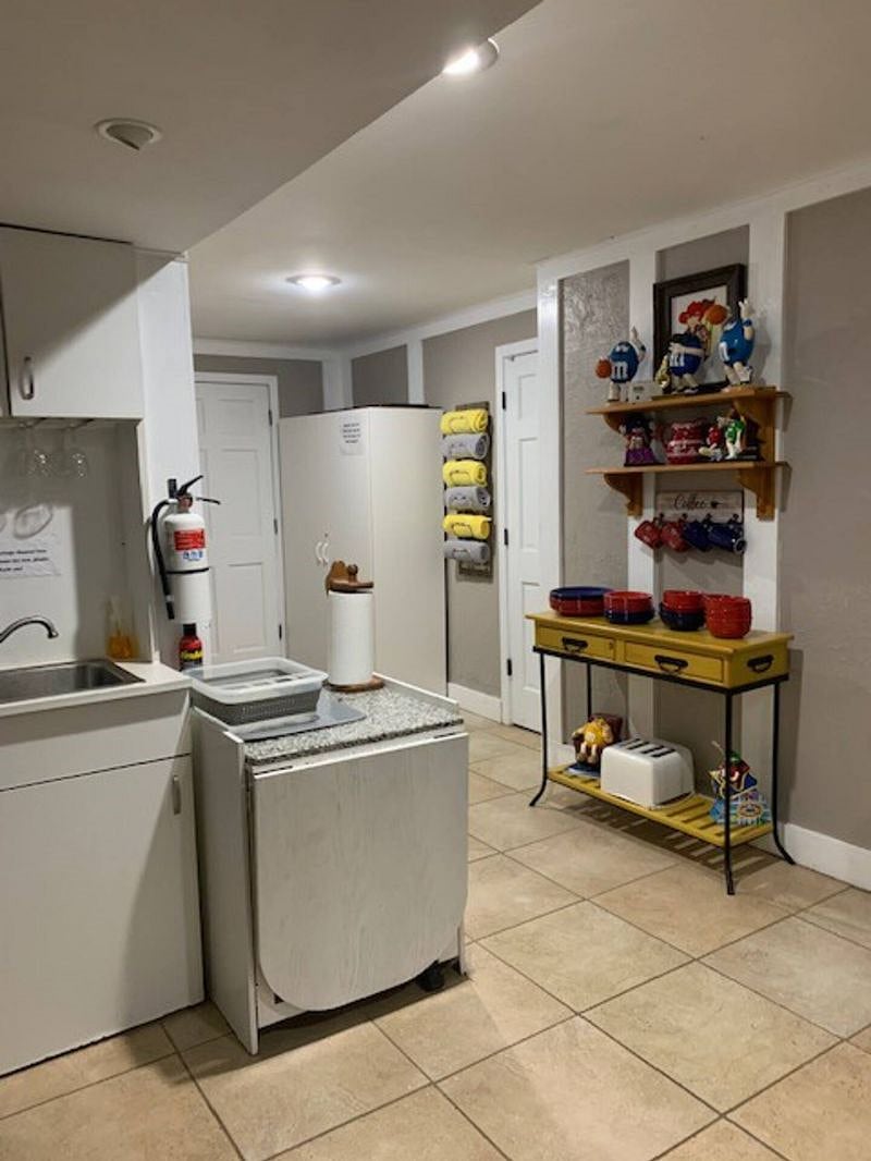 Furnished Finder property 453193_1 photo 6