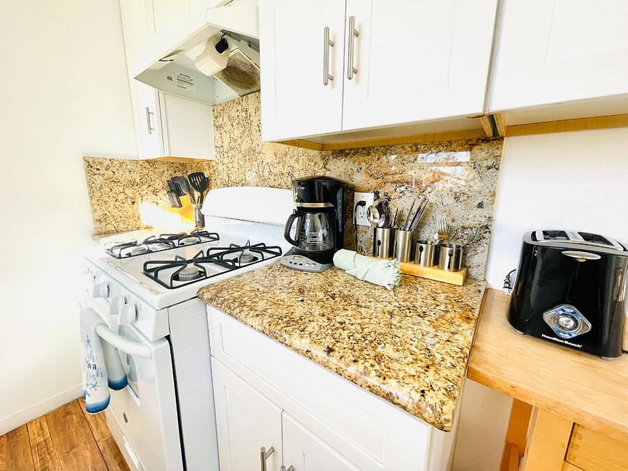Furnished Finder property 453207_1 photo 9