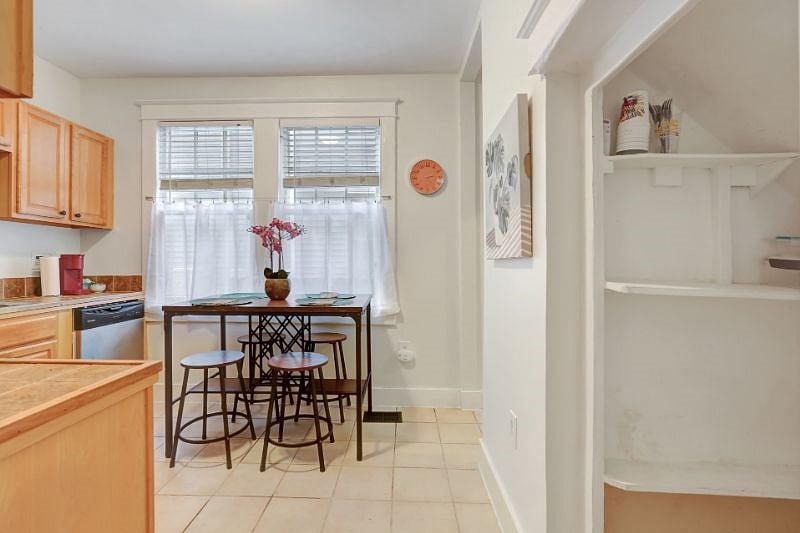 Furnished Finder property 453241_1 photo 15