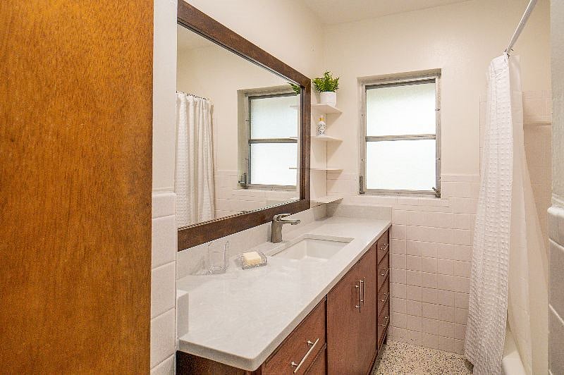 Furnished Finder property 453253_1 photo 13