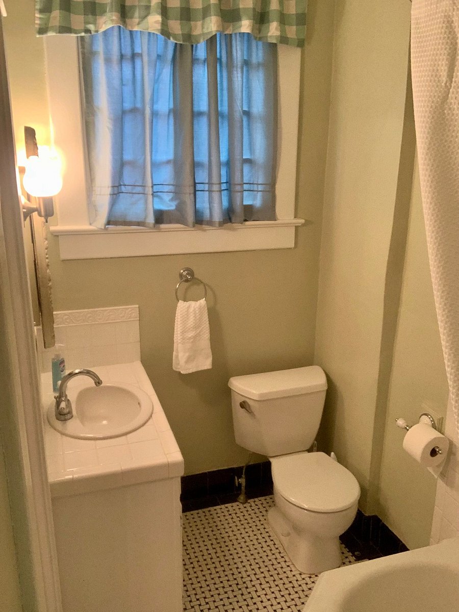 Furnished Finder property 453265_2 photo 6