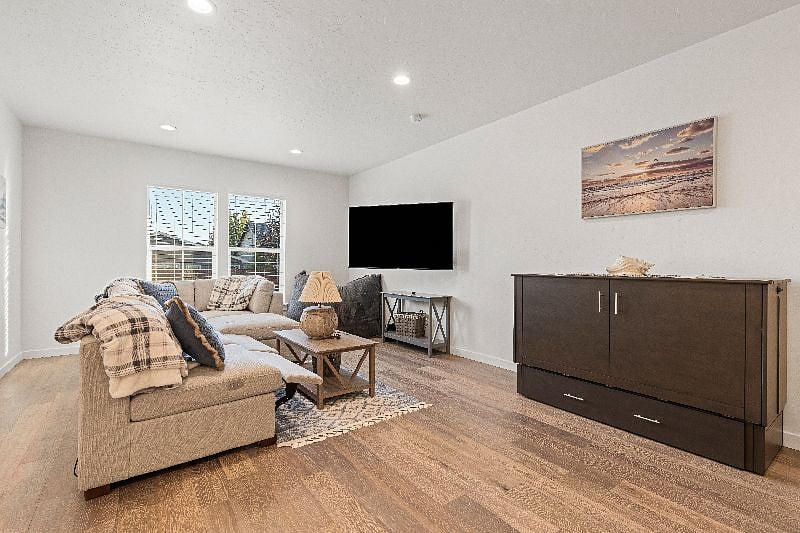 Furnished Finder property 453271_1 photo 11