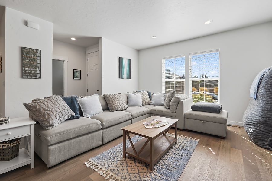 Furnished Finder property 453271_1 photo 3