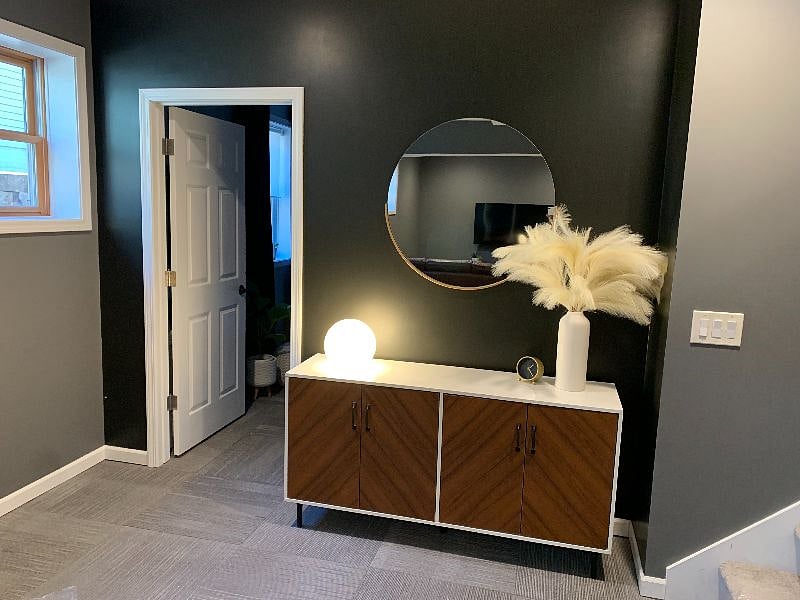 Suite Adeline - locked door to bedroom