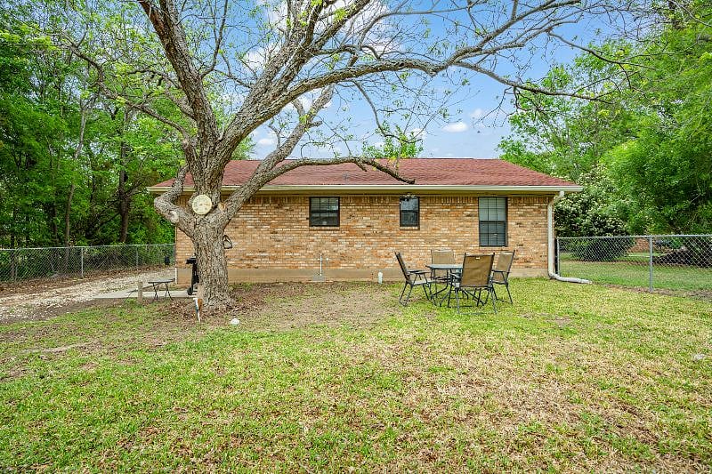 Furnished Finder property 453283_1 photo 17