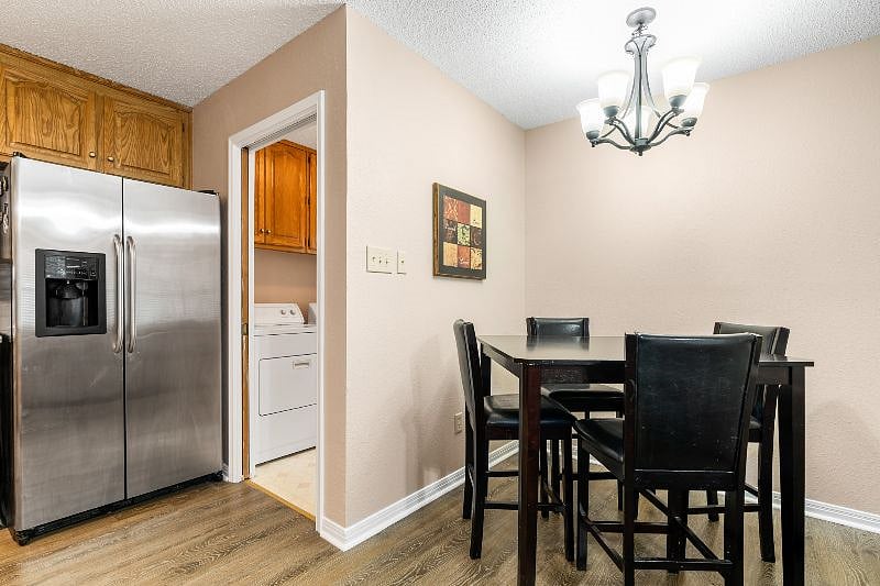 Furnished Finder property 453283_1 photo 6