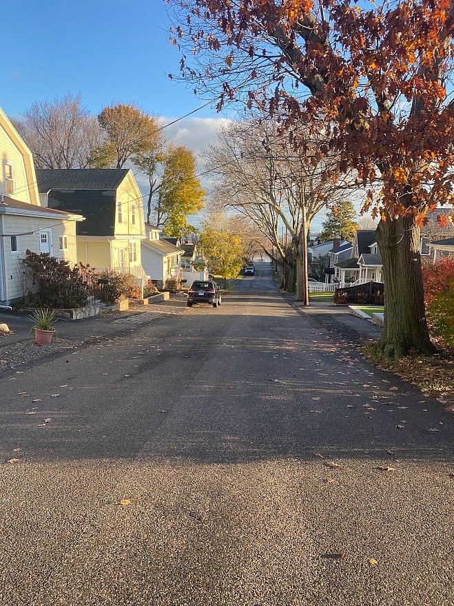 *Tree lined, quiet and safe street
*Neighbors look out for each other 
*Street leads down to the bay

