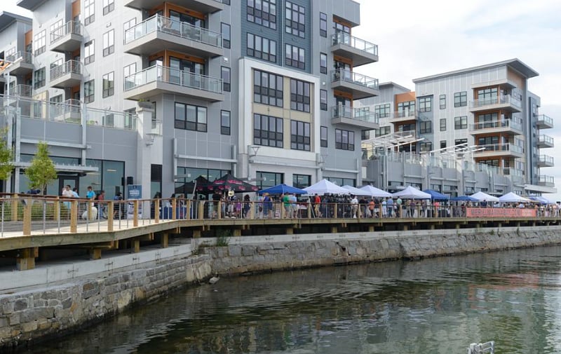 https://mbferry.com/marina-bay-quincy-ferry-tickets/visit-marina-bay-quincy-waterfront/
