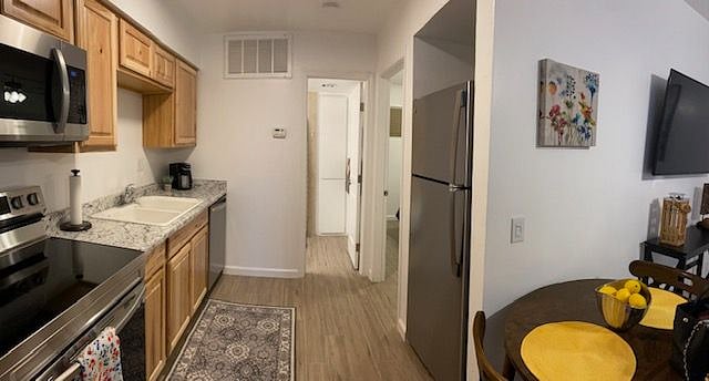 Furnished Finder property 453304_2 photo 3