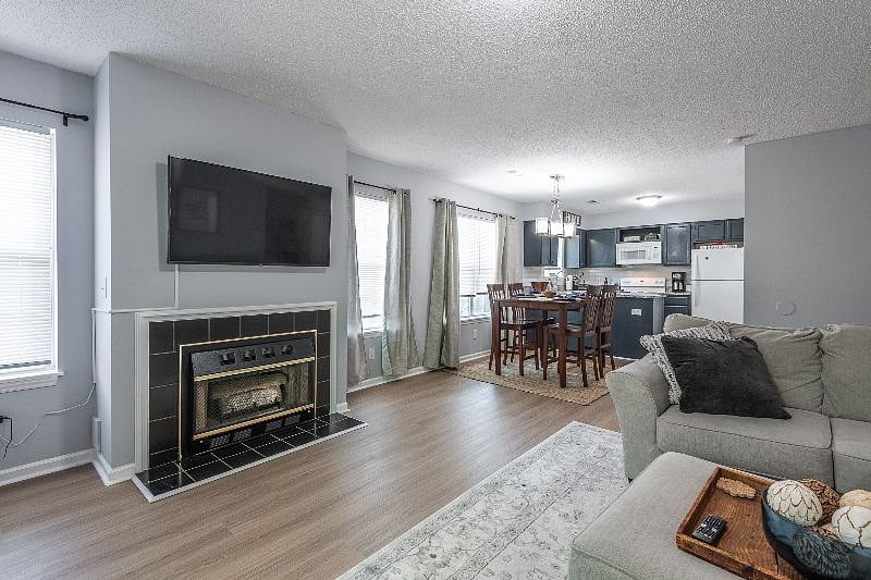 Furnished Finder property 453311_1 photo 4
