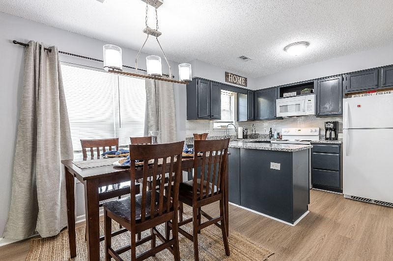 Furnished Finder property 453311_1 photo 5