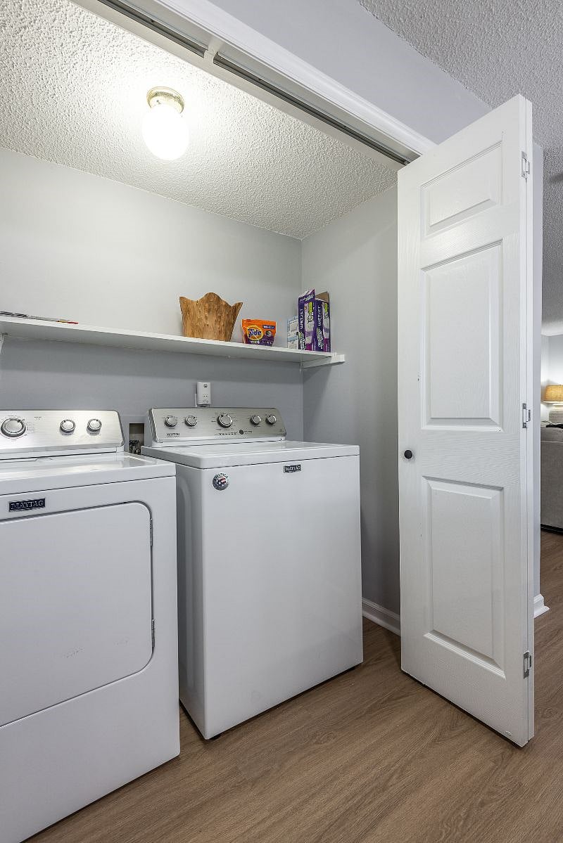 Furnished Finder property 453311_1 photo 7
