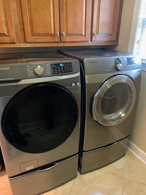 Furnished Finder property 453330_1 photo 24