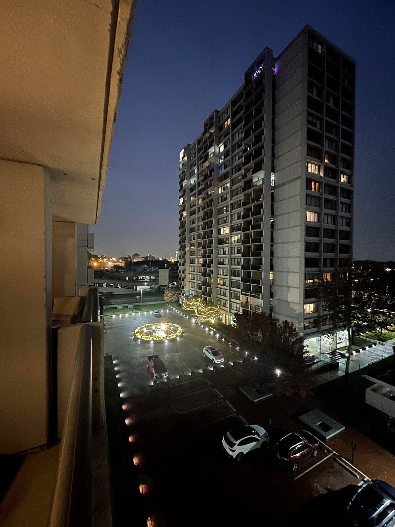 Beautiful and perfectly located for work or play!