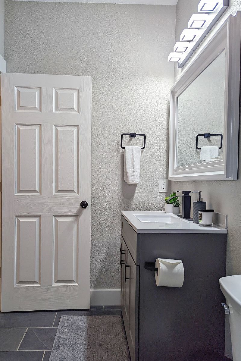 Furnished Finder property 453393_1 photo 11
