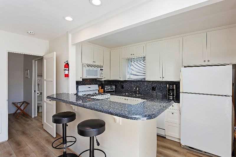 Furnished Finder property 453435_1 photo 7