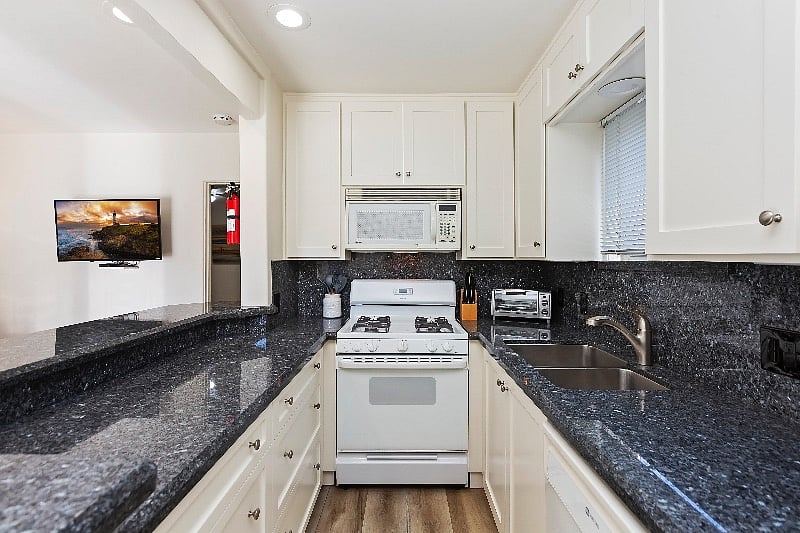 Furnished Finder property 453435_1 photo 8
