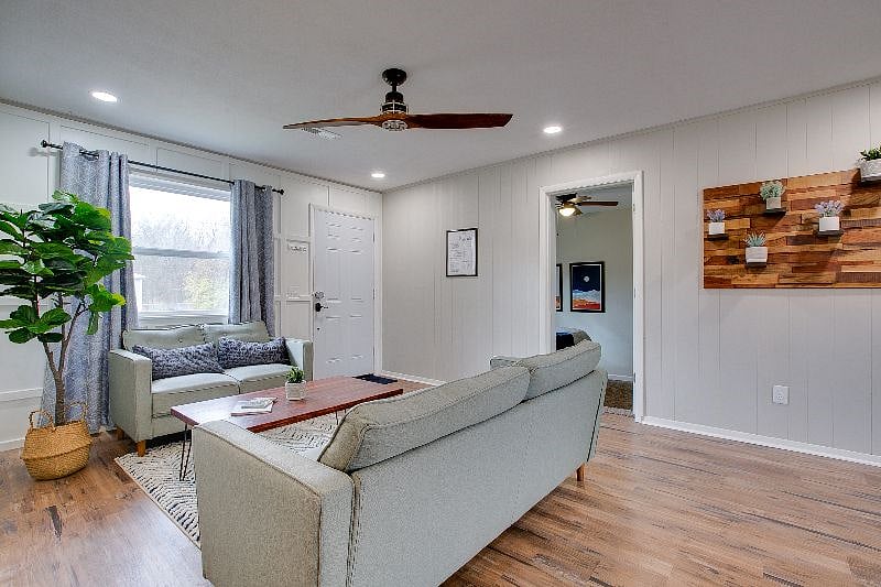 Furnished Finder property 453492_1 photo 17