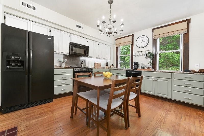 Furnished Finder property 453493_1 photo 11
