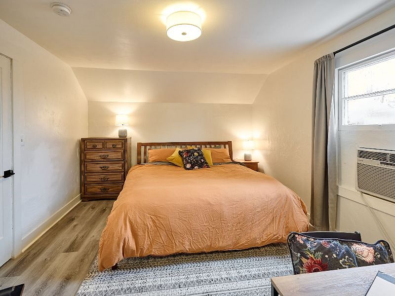 Furnished Finder property 453625_1 photo 24