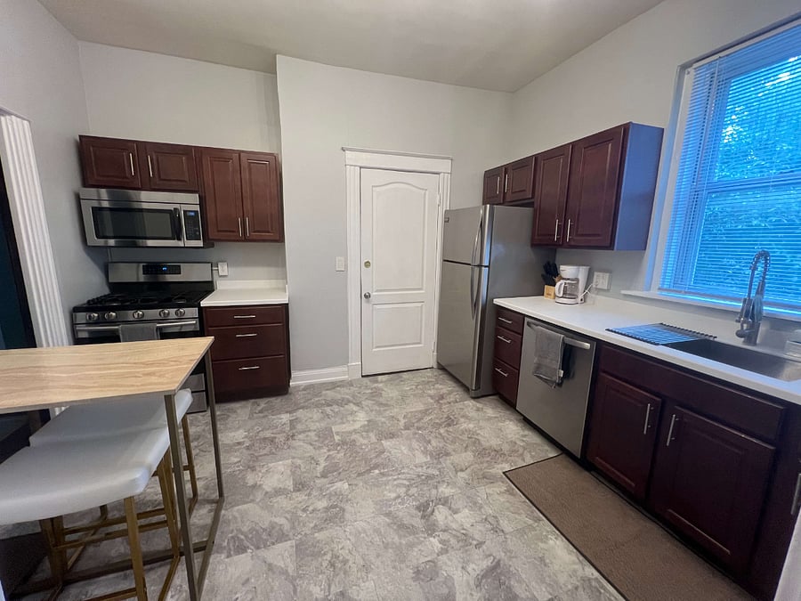 Furnished Finder property 453671_3 photo 8