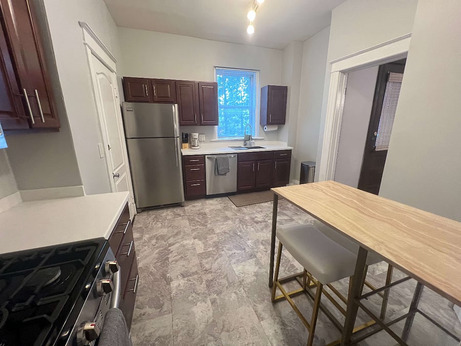 Furnished Finder property 453671_3 photo 9