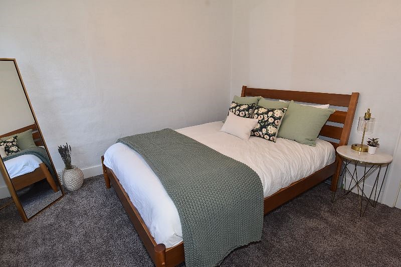 Furnished Finder property 453759_1 photo 13