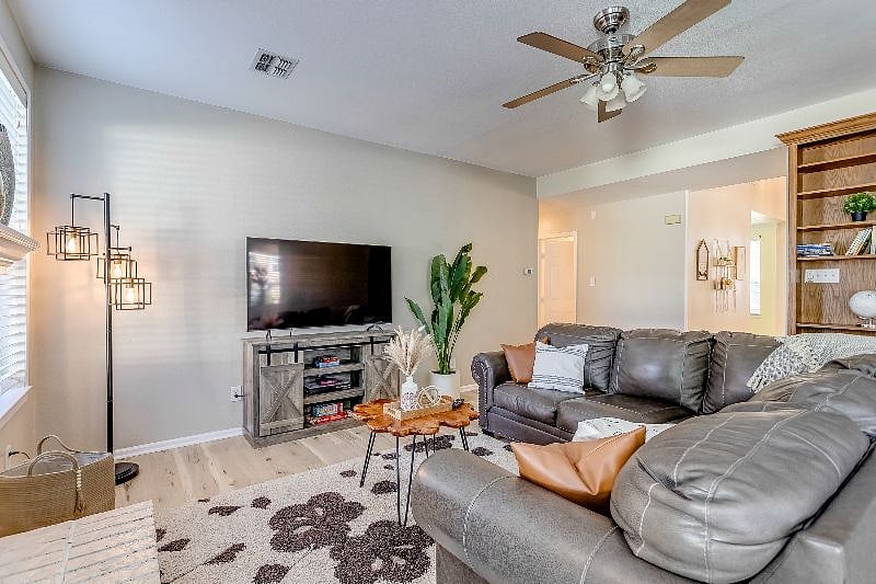Furnished Finder property 453763_1 photo 6