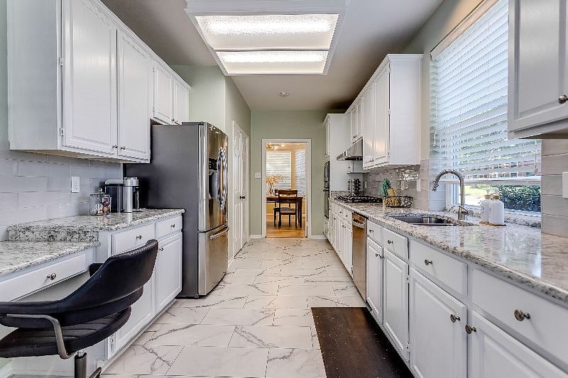 Furnished Finder property 453763_1 photo 11