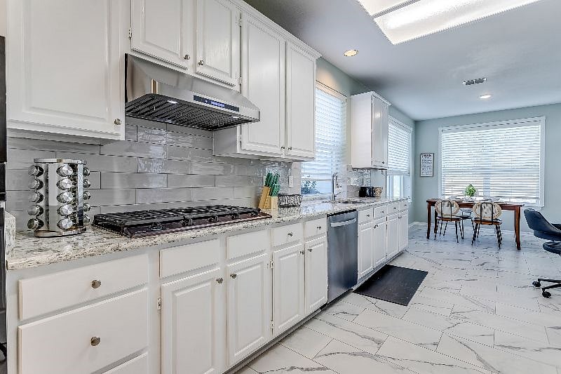Furnished Finder property 453763_1 photo 13