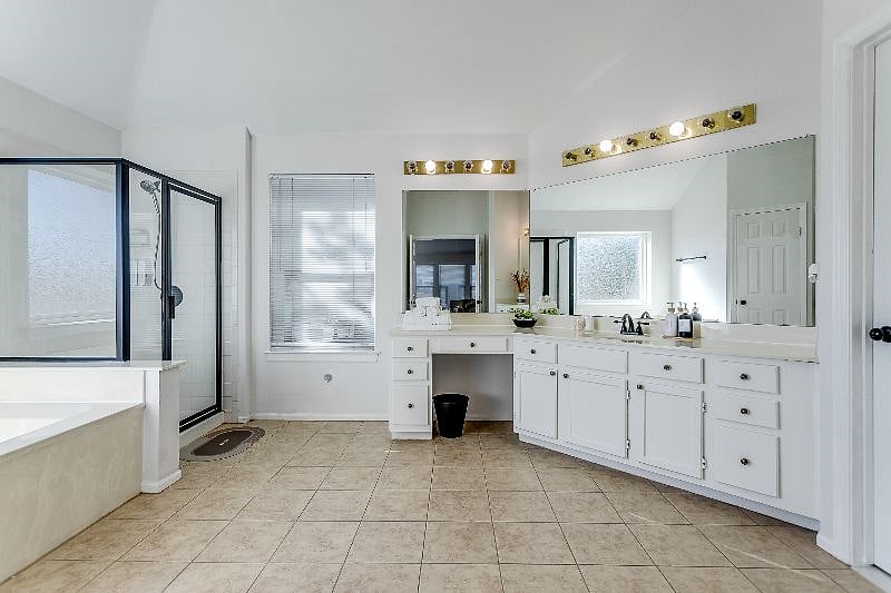 Furnished Finder property 453763_1 photo 32