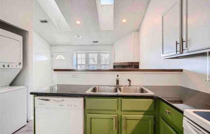 Furnished Finder property 453772_1 photo 12