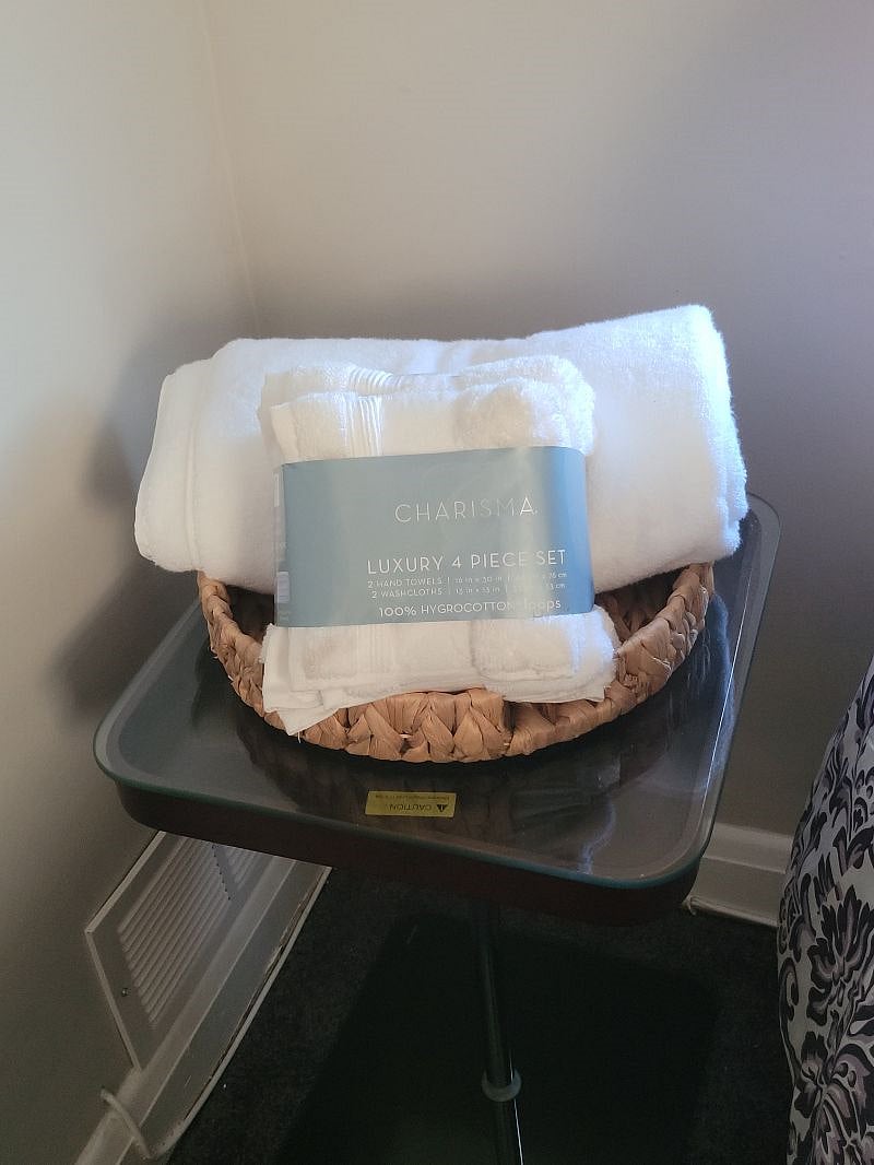 Complimentary towel set in each bedroom