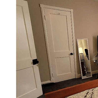 42" Smart TV and mirror