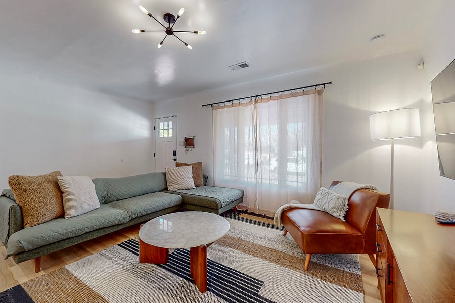 Furnished Finder property 453836_3 photo 6