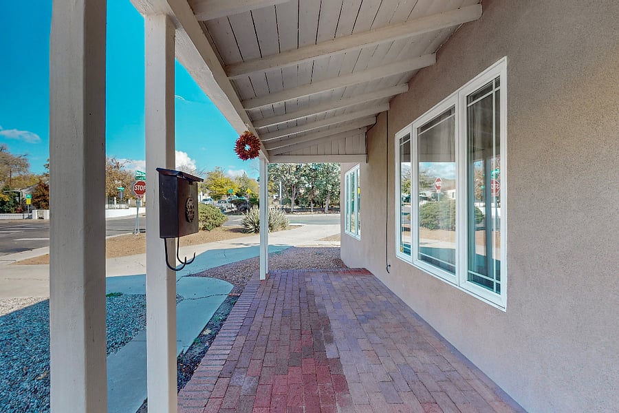Furnished Finder property 453836_3 photo 24