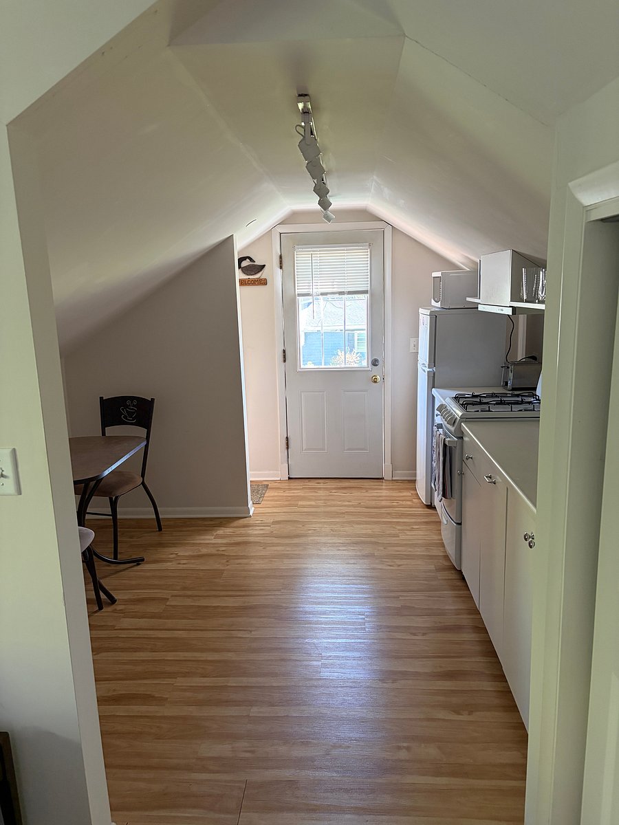 Furnished Finder property 453855_1 photo 8