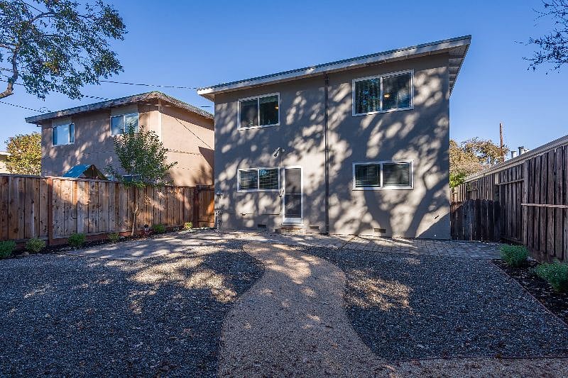 Furnished Finder property 453869_1 photo 18