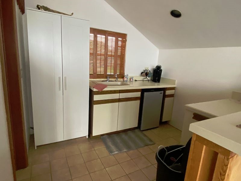 Upstairs Kitchenette with Coffee Maker, Toaster, Toaster Oven, Mini Refrig and Kitchen Sink