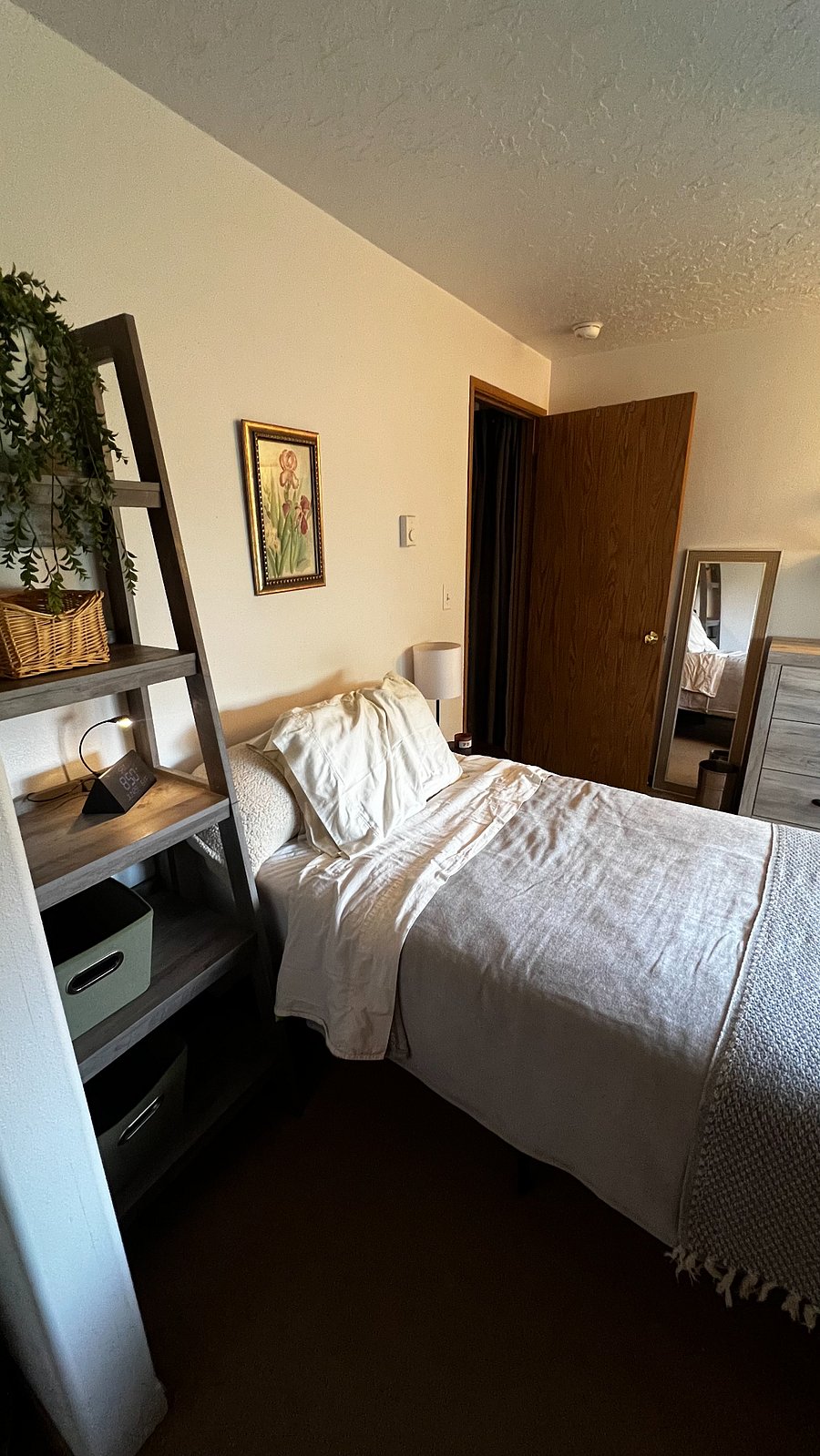 Furnished Finder property 453909_2 photo 2