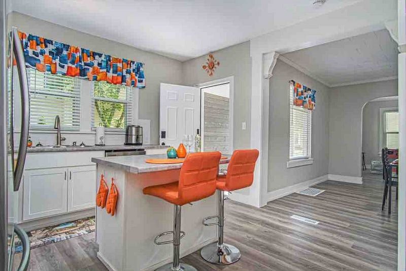 Furnished Finder property 453948_1 photo 1