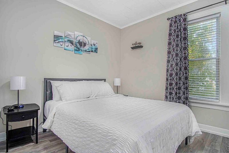 Furnished Finder property 453948_1 photo 15