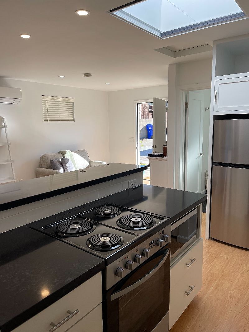 Furnished Finder property 453963_1 photo 16