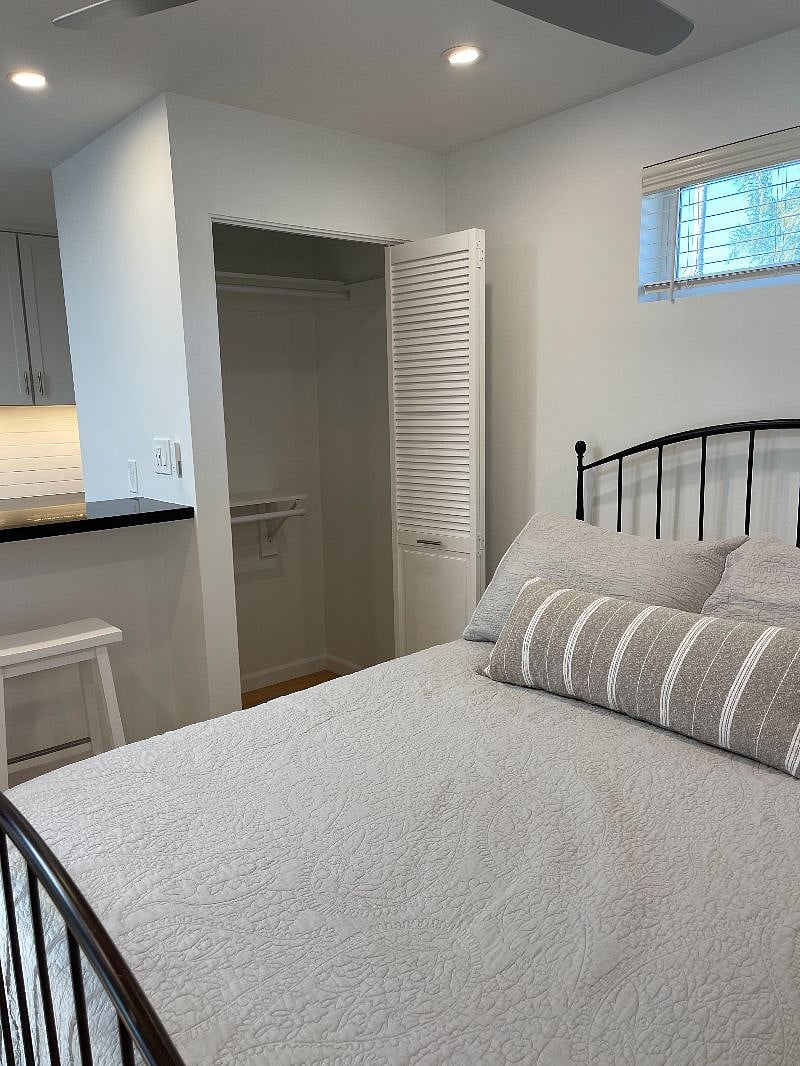 Furnished Finder property 453963_1 photo 12